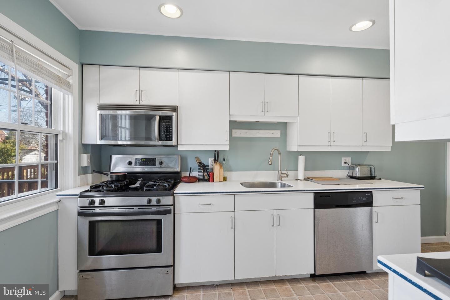 150 Hopkins Road photo 6