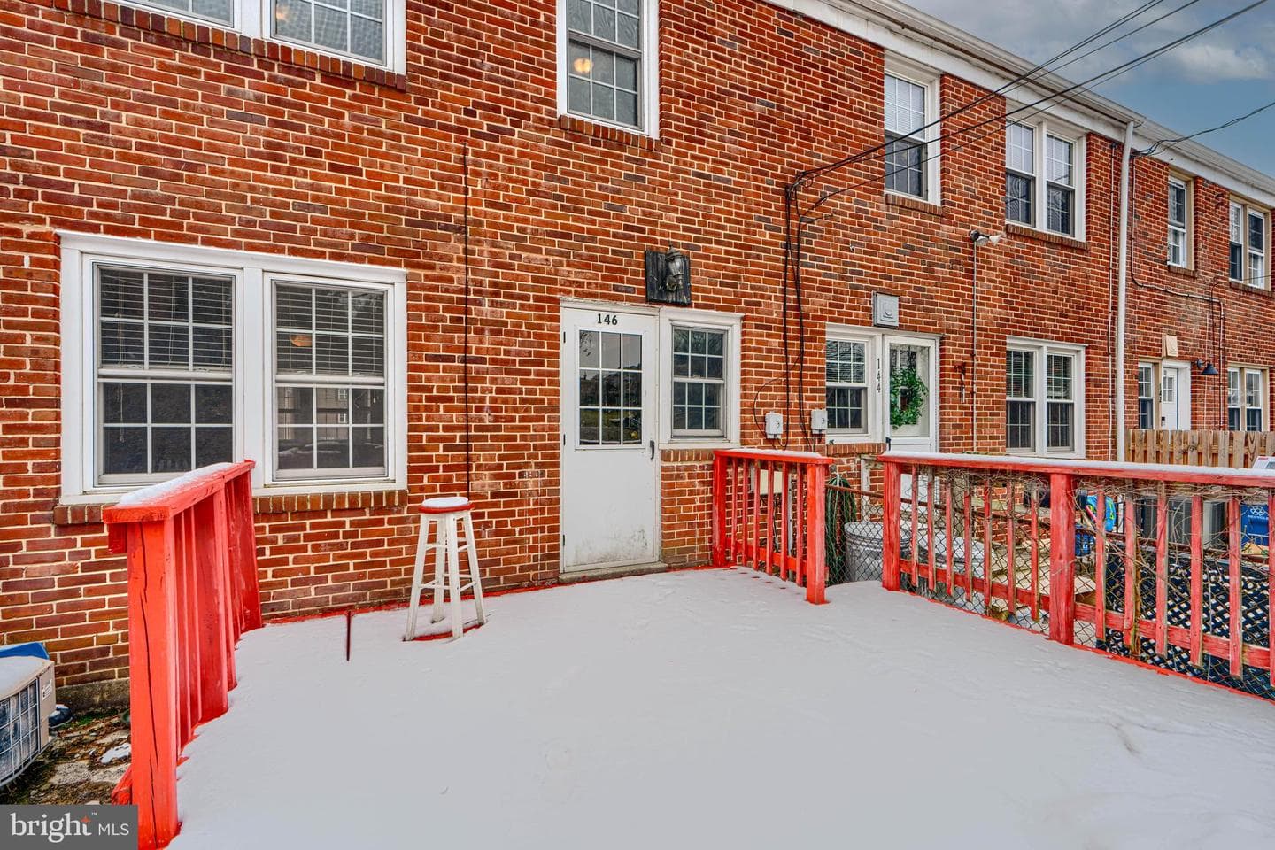 146 Dumbarton Road photo 44
