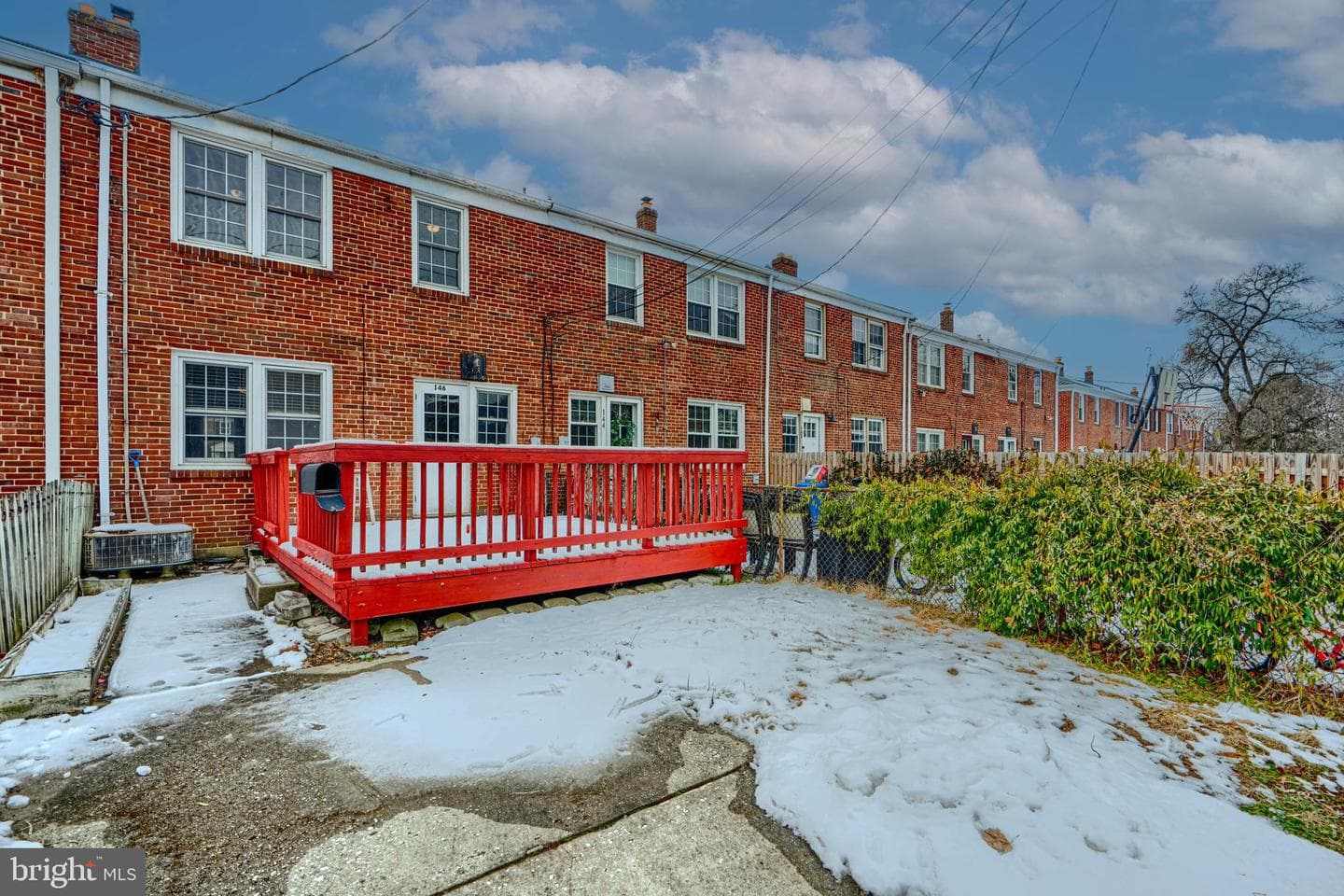146 Dumbarton Road photo 46