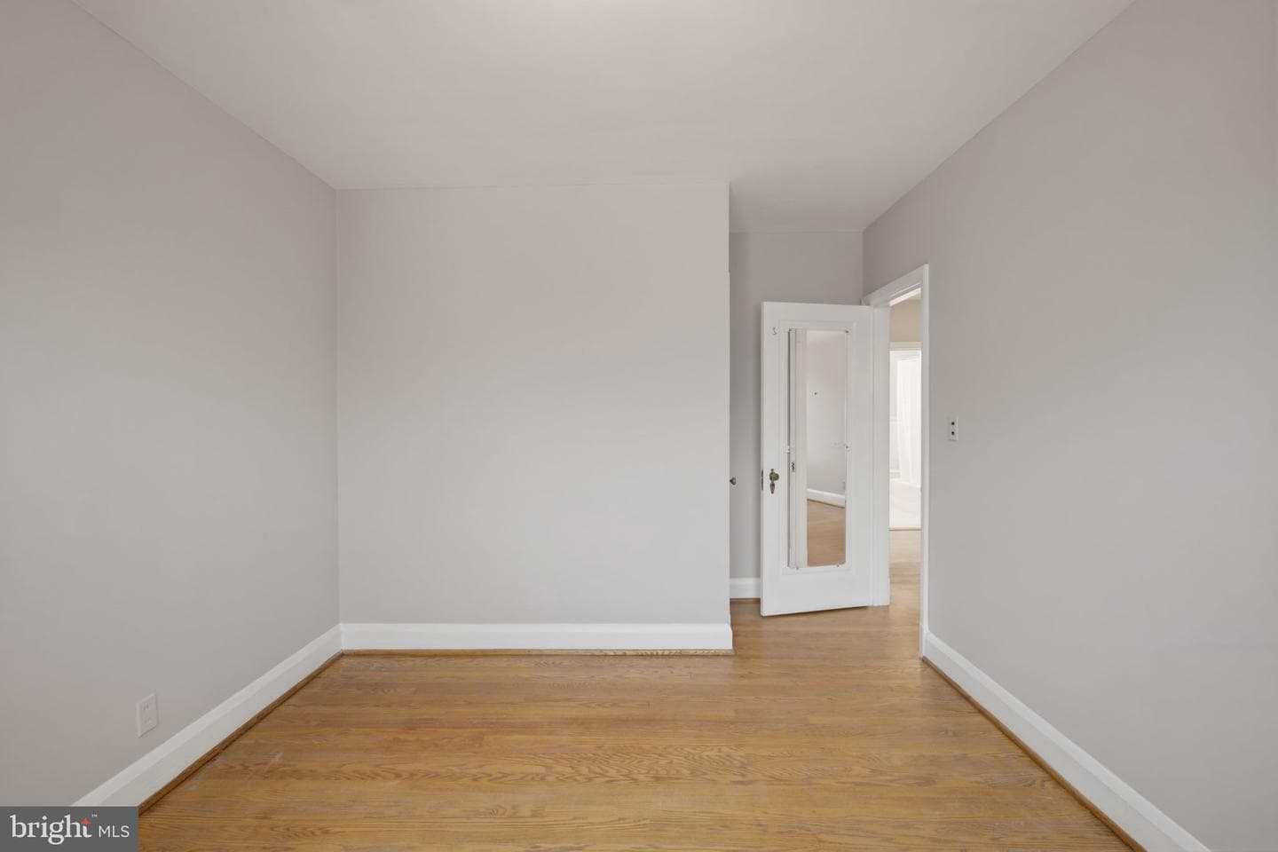214 Murdock Road photo 27