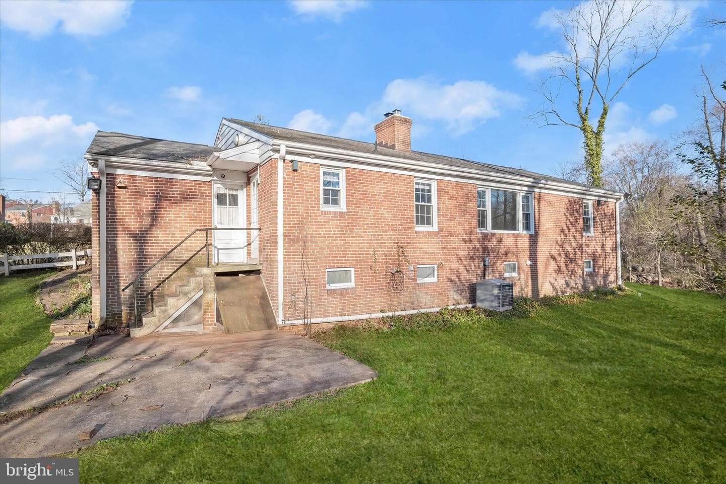 3637 Sussex Road photo 33