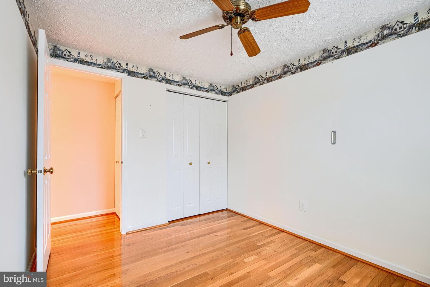 8908 Golden Tree Lane photo 17