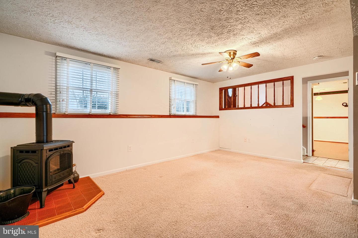 8908 Golden Tree Lane photo 28