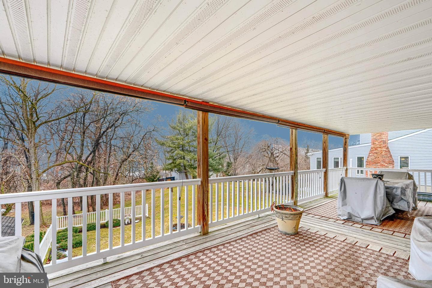 8908 Golden Tree Lane photo 34