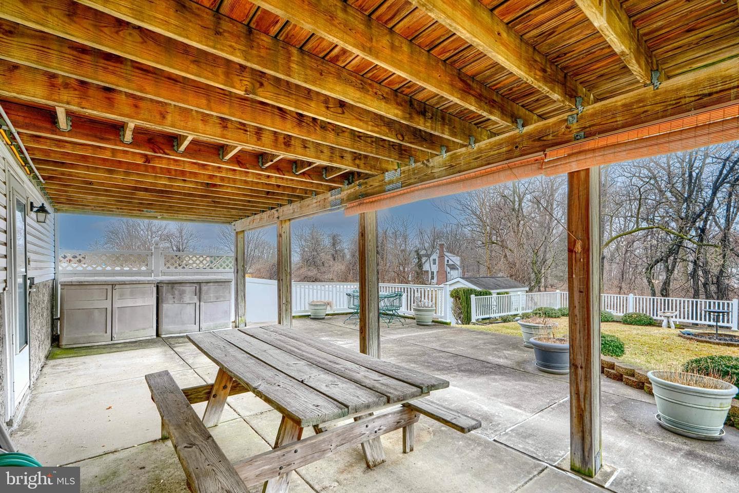 8908 Golden Tree Lane photo 37
