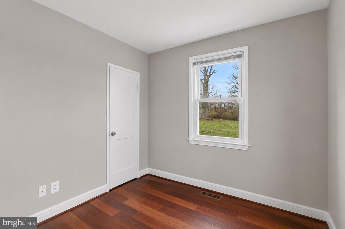 2507 Glencoe Rd photo 15