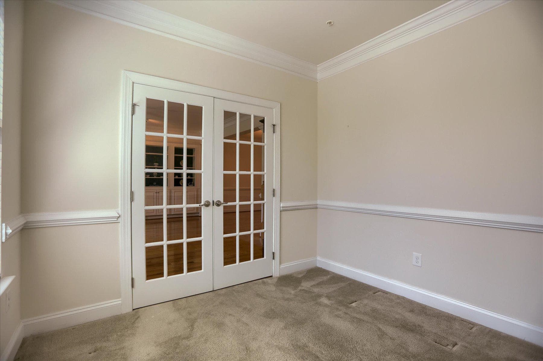 6910 Summit Circle photo 14