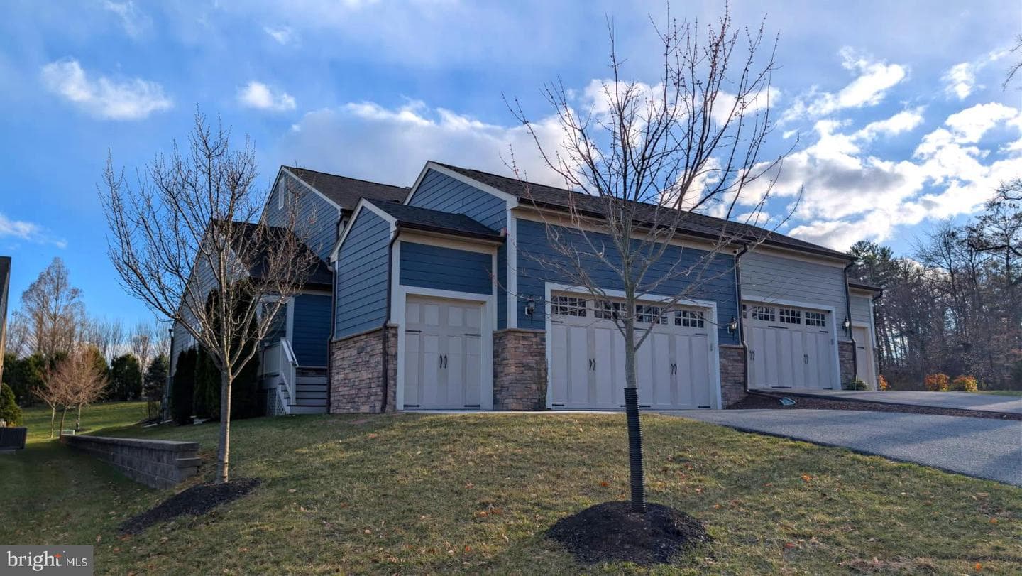 6910 Summit Circle, Towson