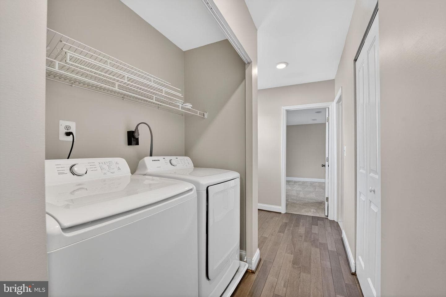 418 1st Avenue photo 27