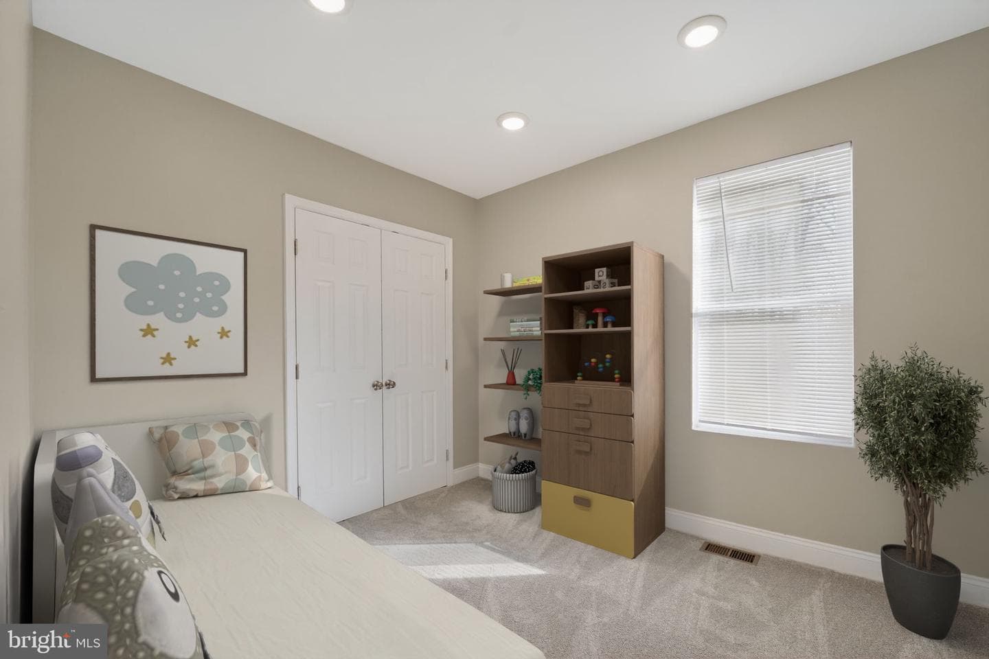 418 1st Avenue photo 34