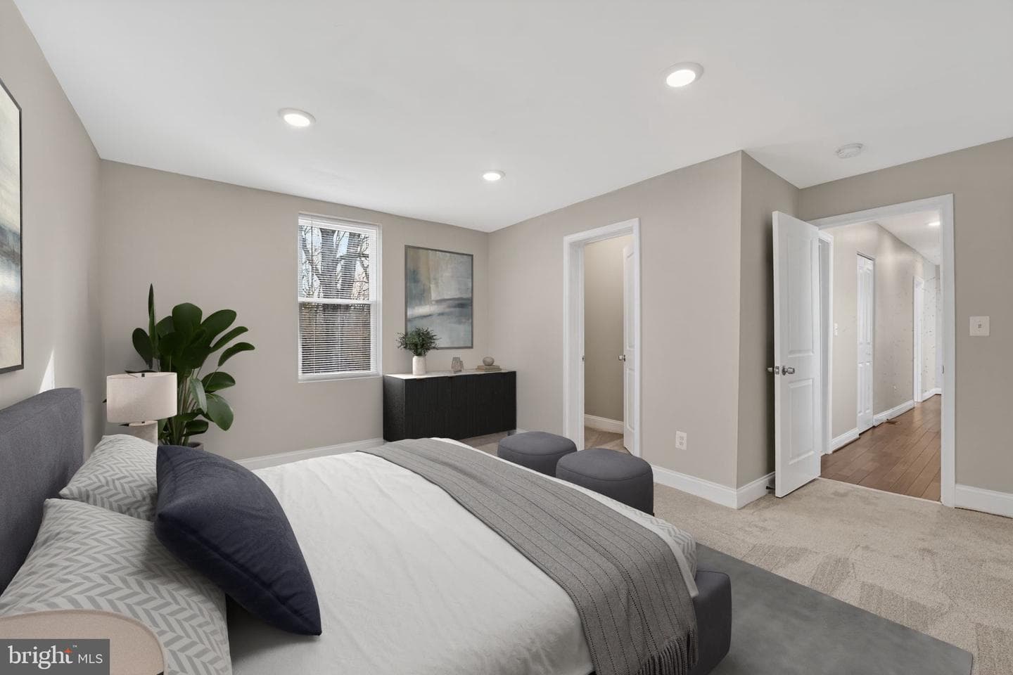 418 1st Avenue photo 36