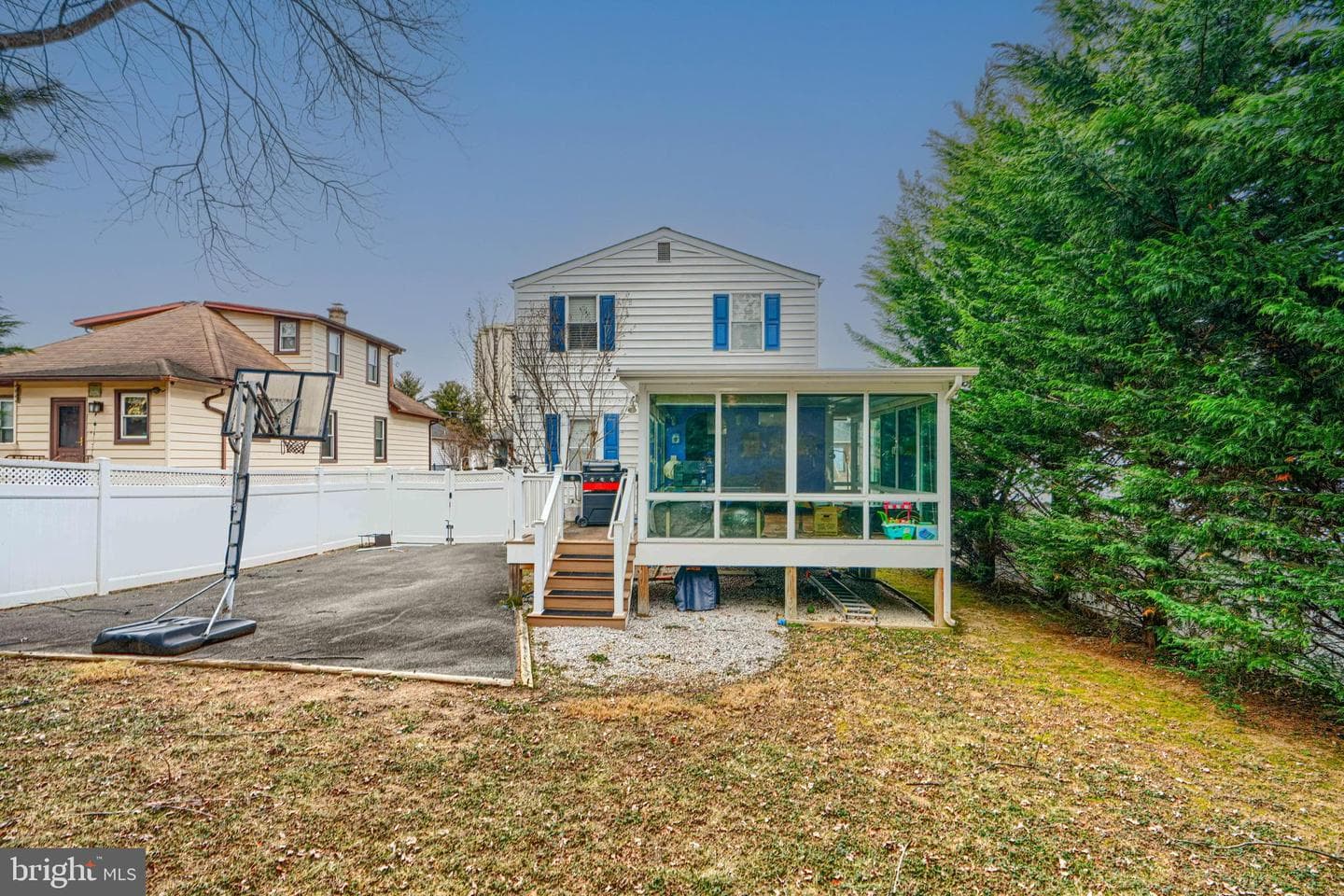 119 Susquehanna photo 7
