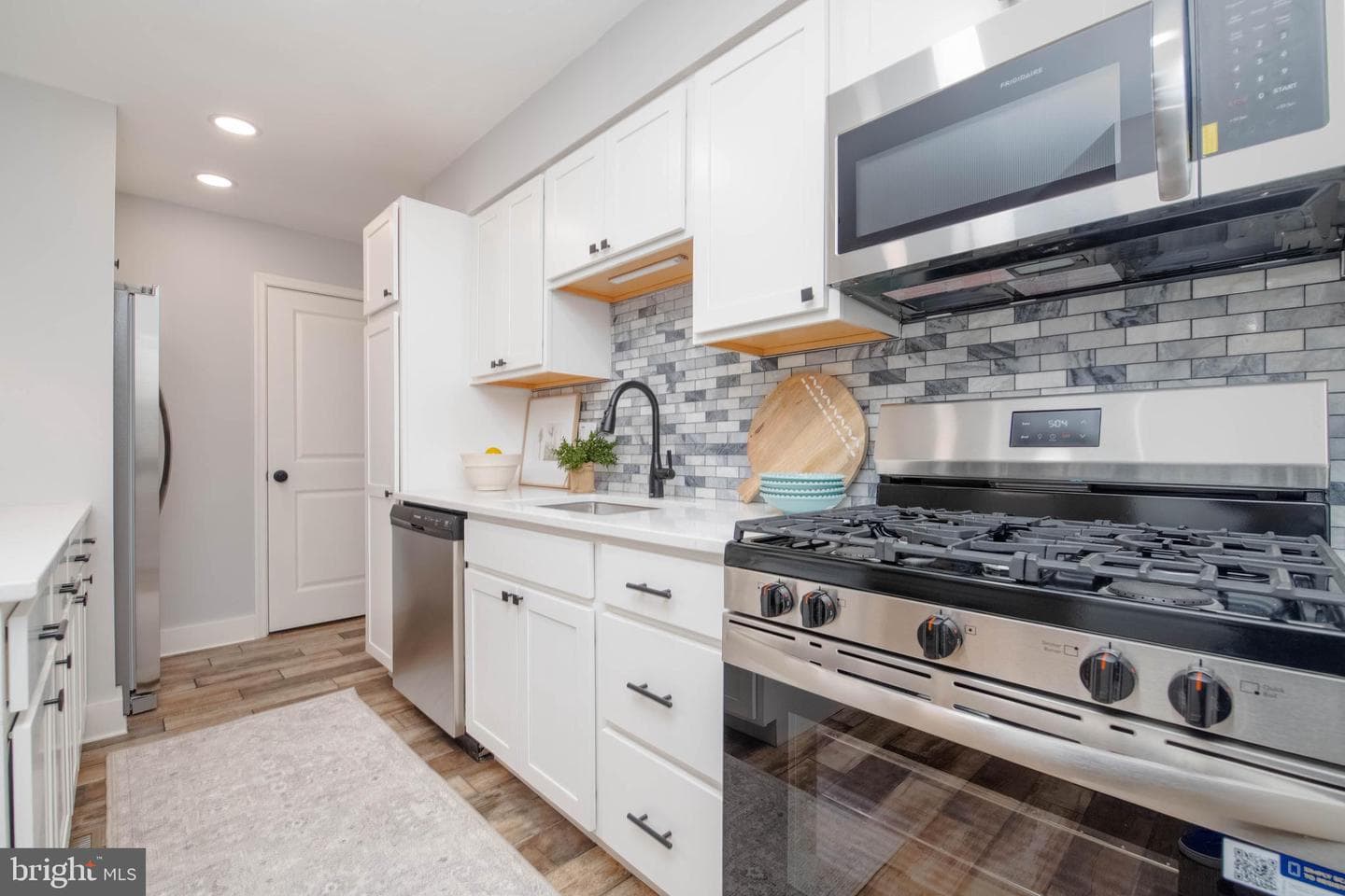 136 Dumbarton Road photo 11