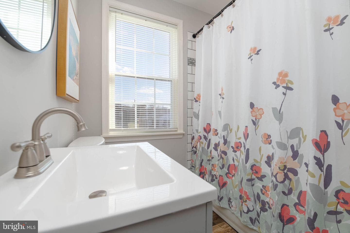 136 Dumbarton Road photo 17