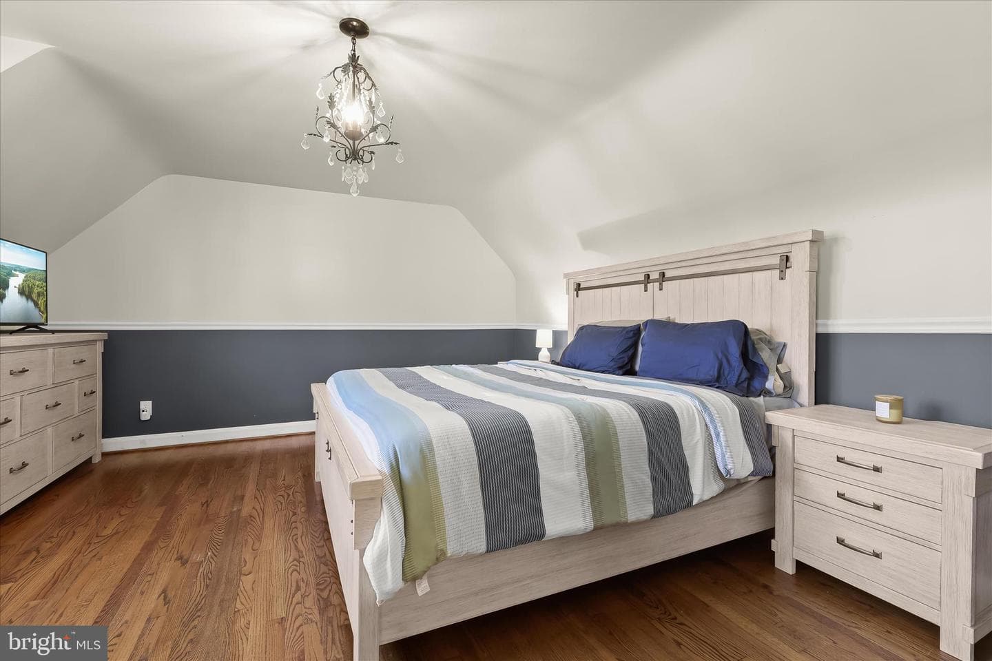 1008 Hart Road photo 33