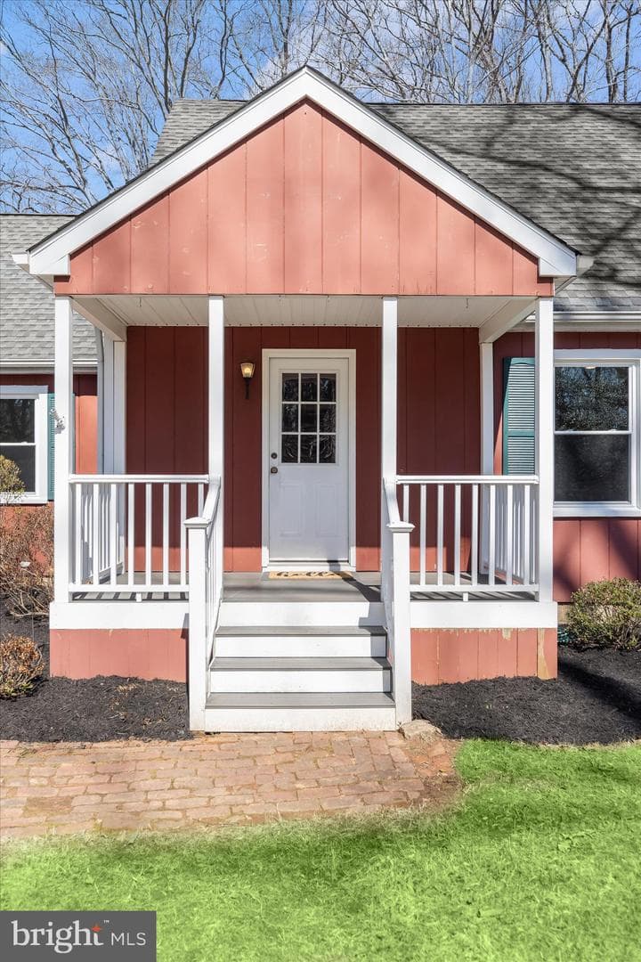 1008 Hart Road photo 4