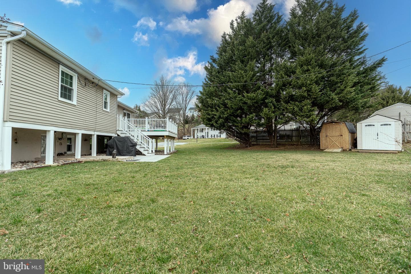 8618 Valleyfield Road photo 28