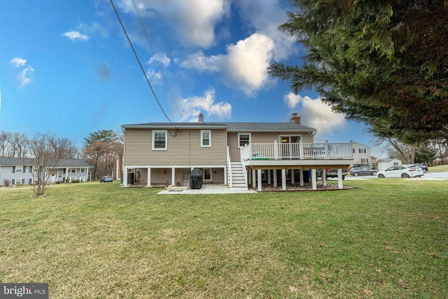 8618 Valleyfield Road photo 29