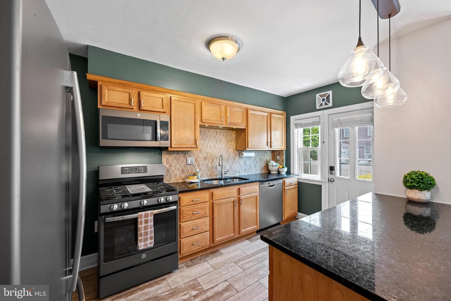 32 Prospect Avenue S photo 8