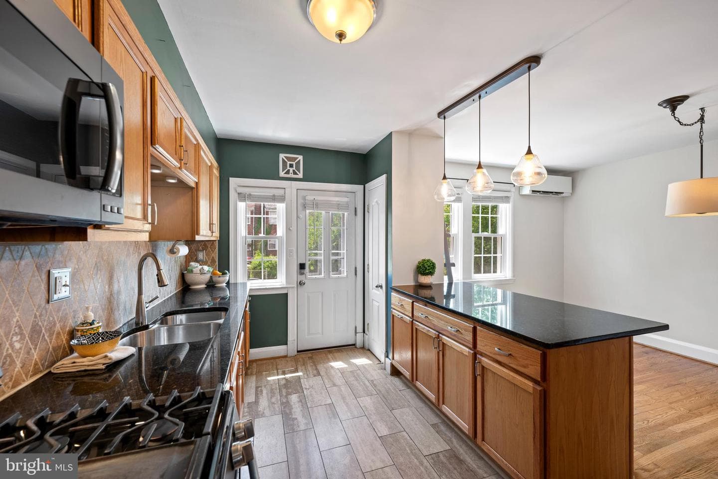 32 Prospect Avenue S photo 9