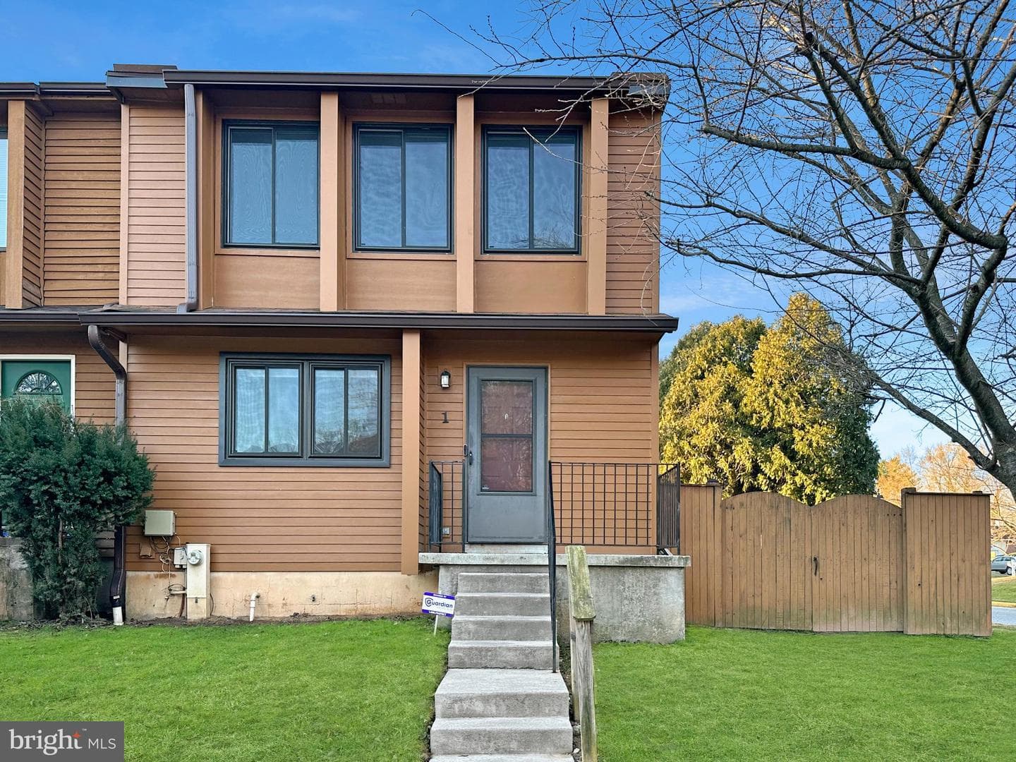 1 Glyndale Court