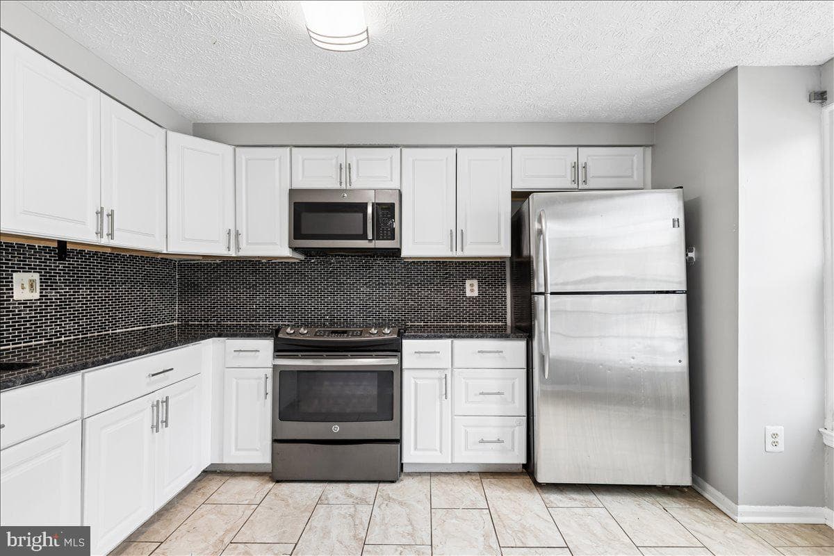 8119 Greenspring Valley Road photo 10