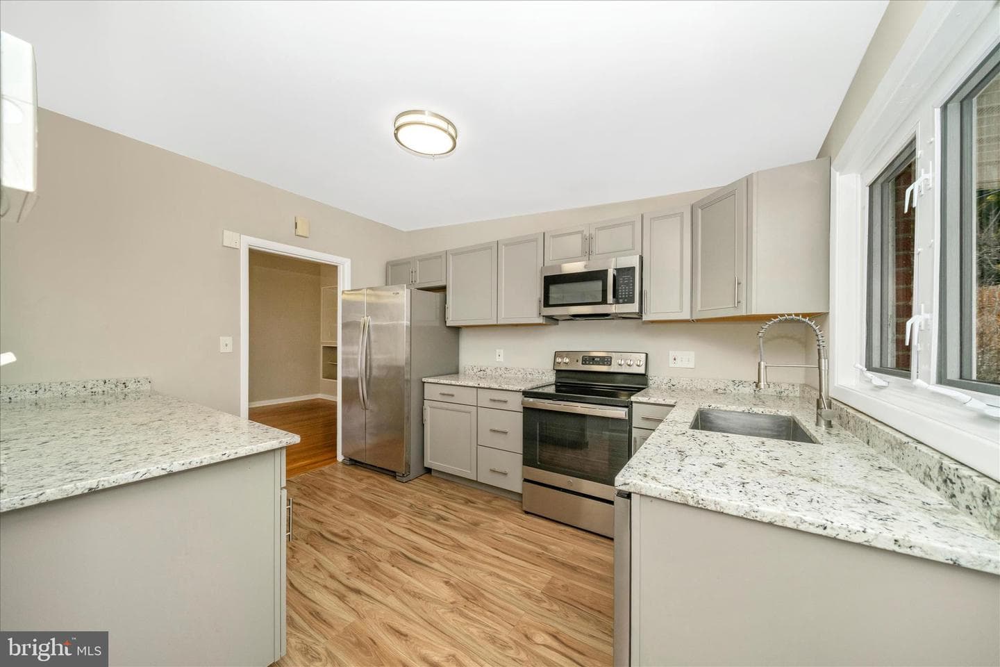 1302 Glenmont Road photo 15