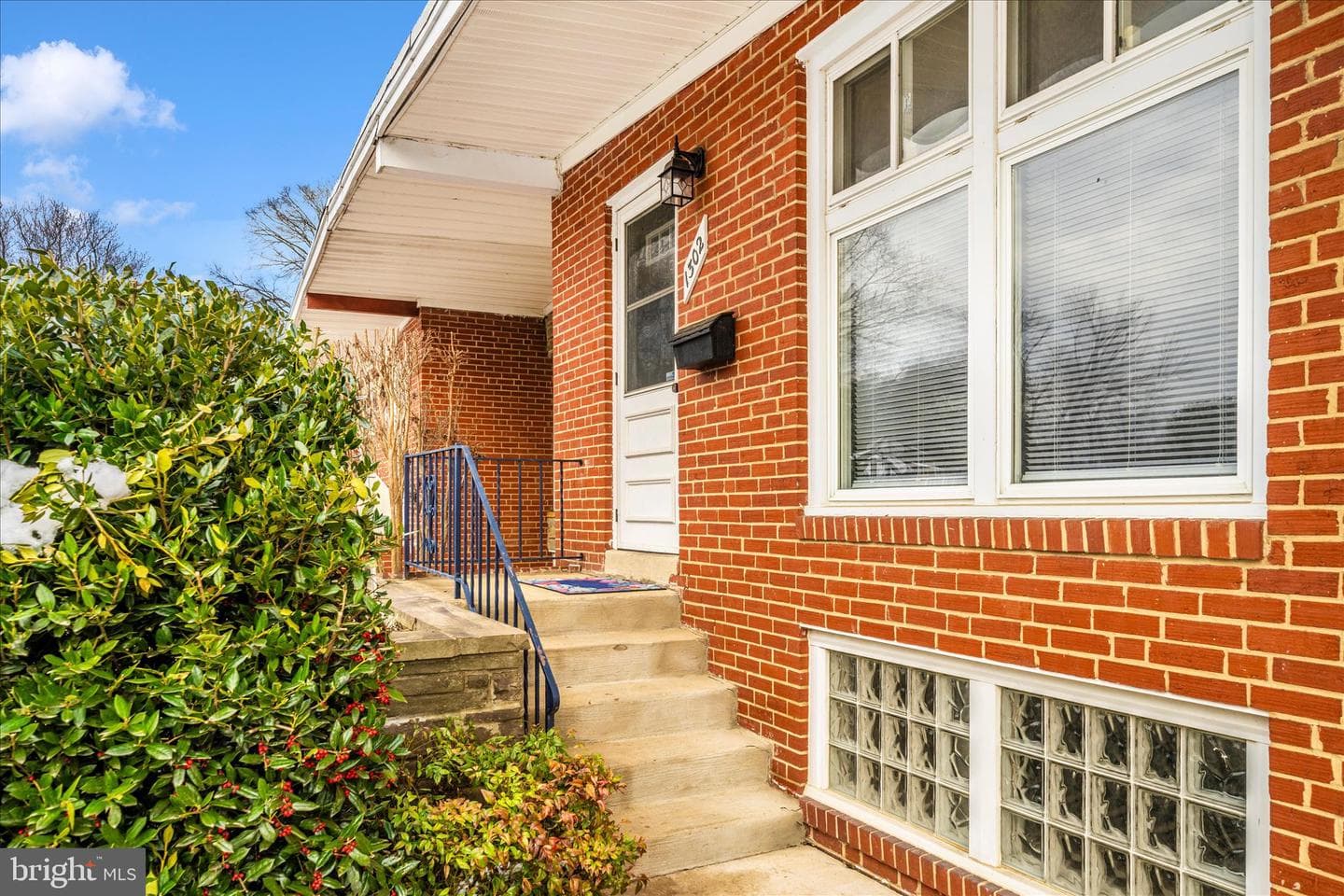 1302 Glenmont Road photo 3