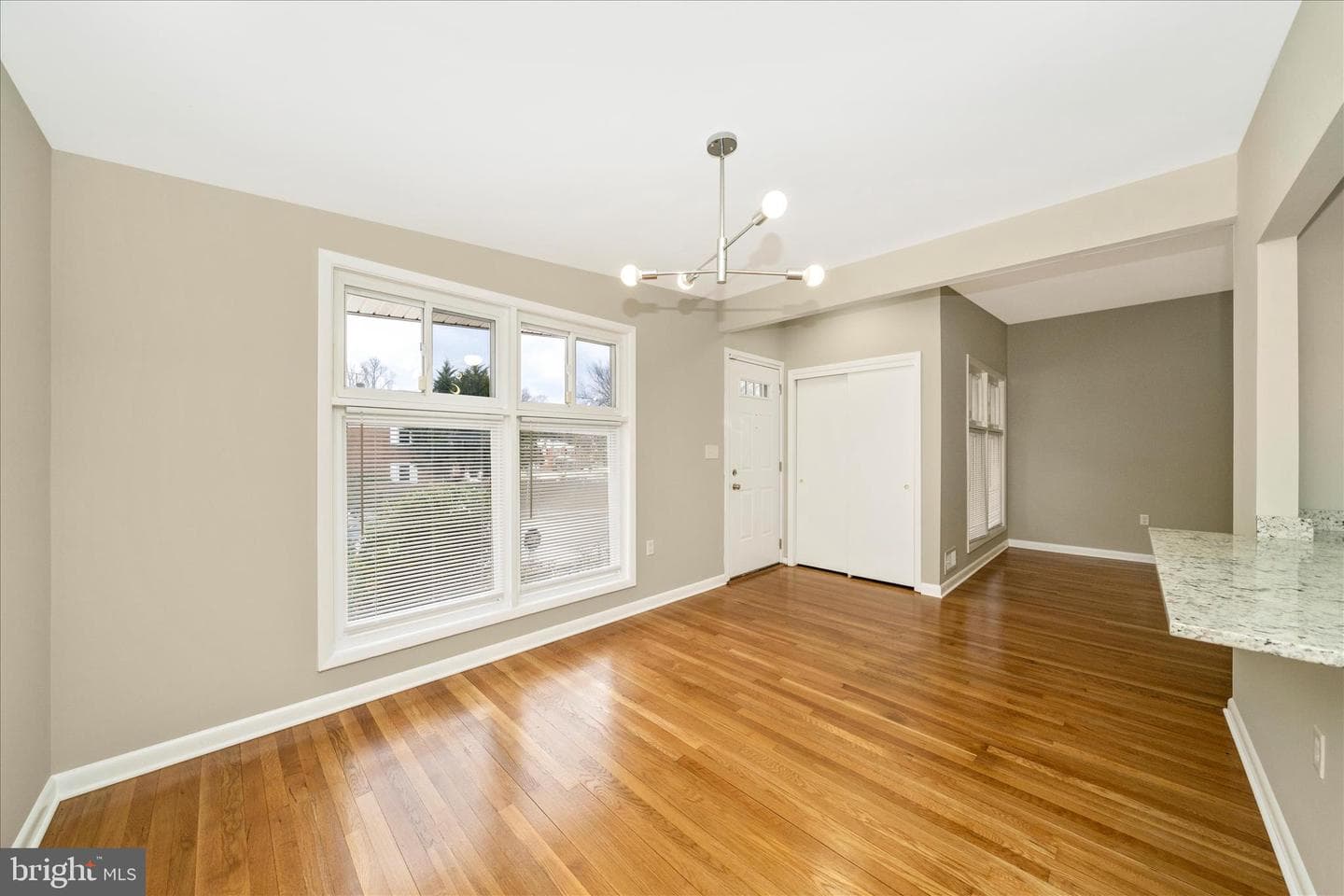 1302 Glenmont Road photo 4