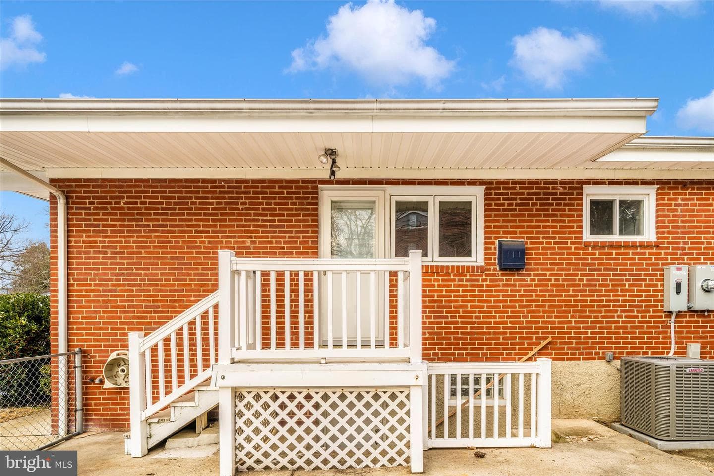 1302 Glenmont Road photo 40