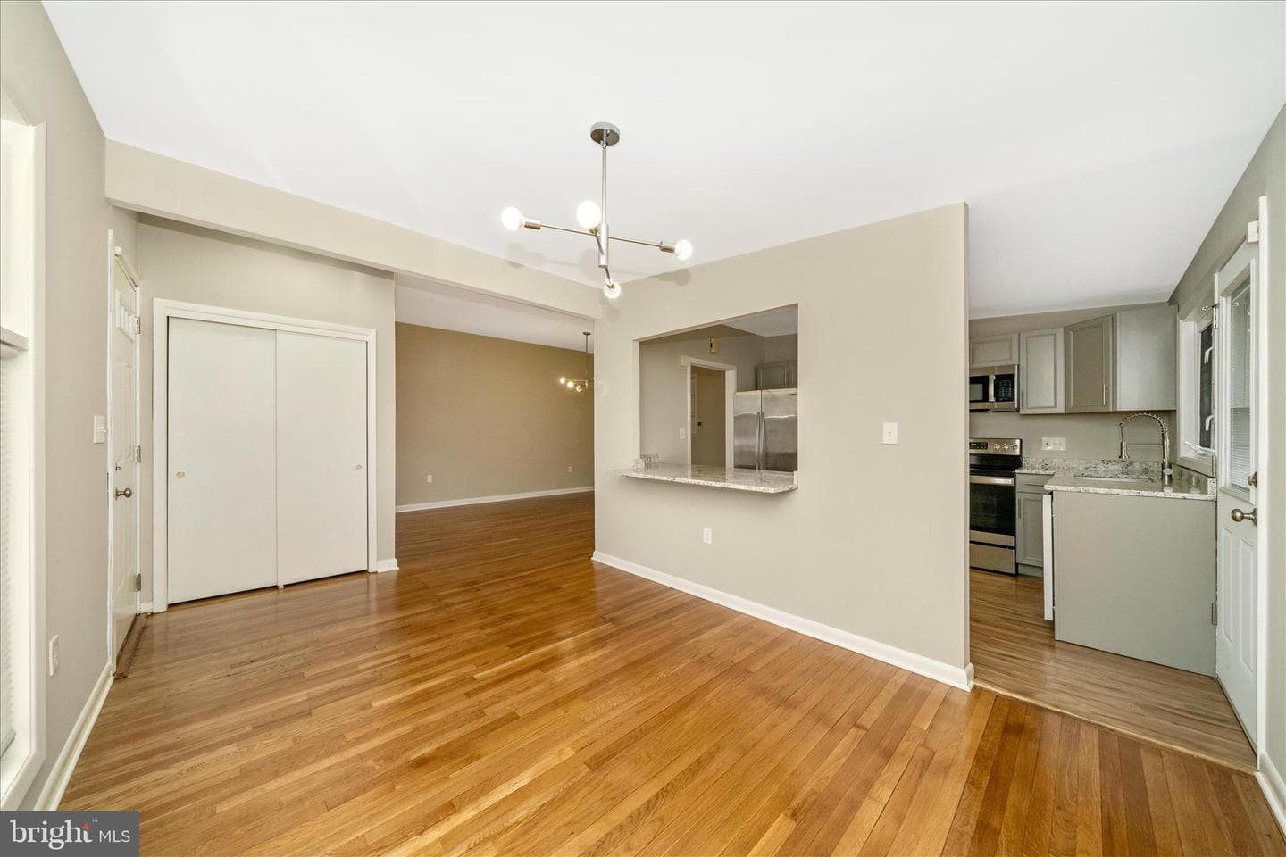 1302 Glenmont Road photo 7