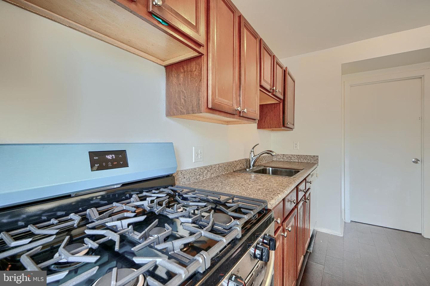 3 Slavin Court #2k photo 12