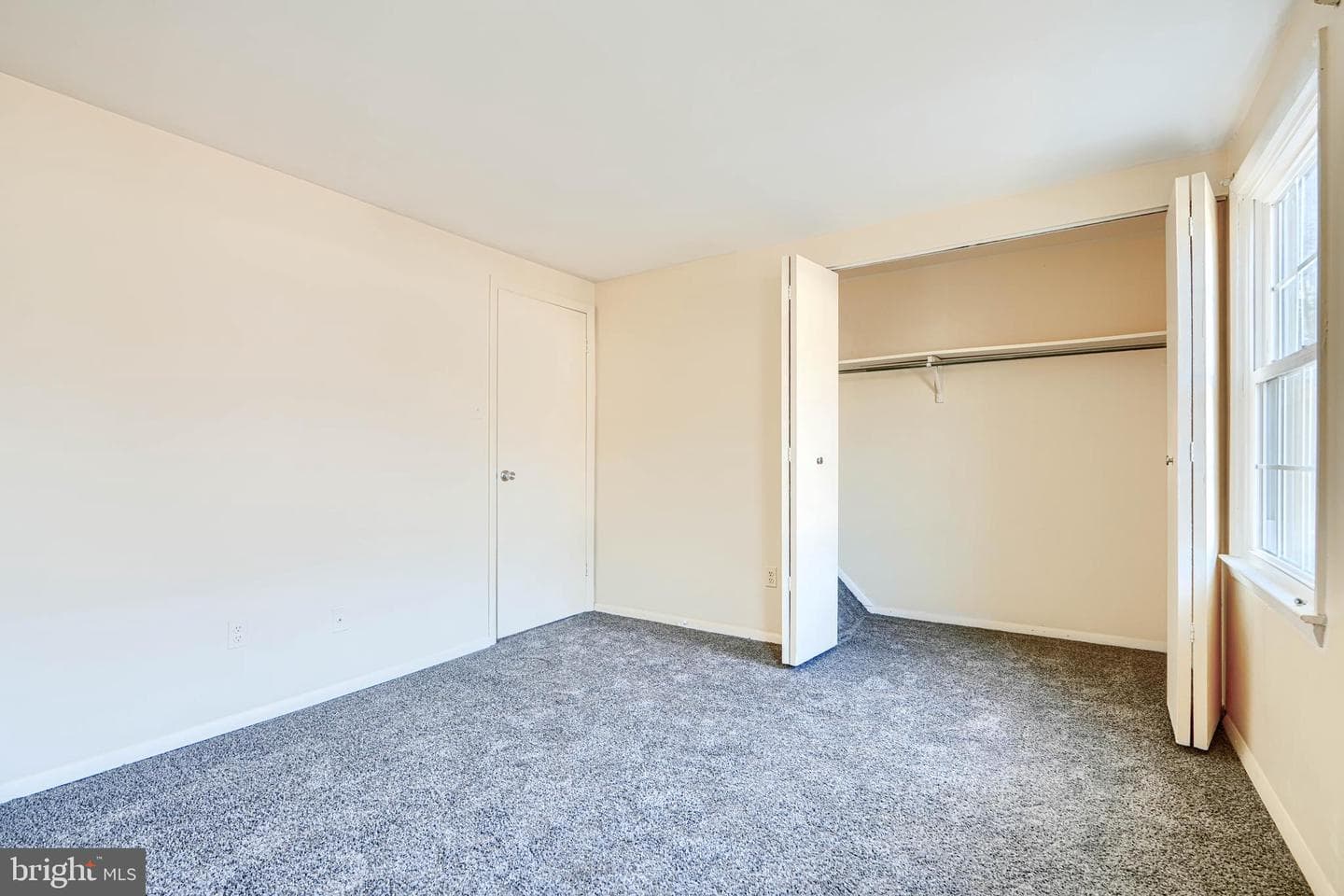 3 Slavin Court #2k photo 16