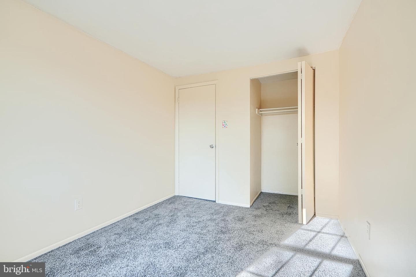 3 Slavin Court #2k photo 20