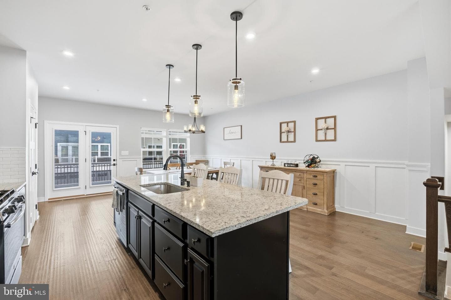 6312 Osterley Street photo 13