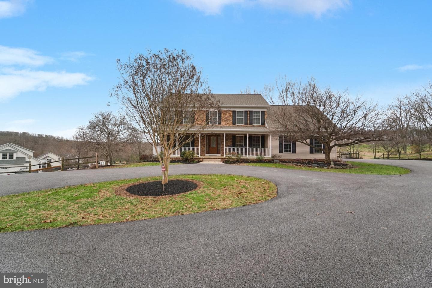 1949 Freeland Road photo 5