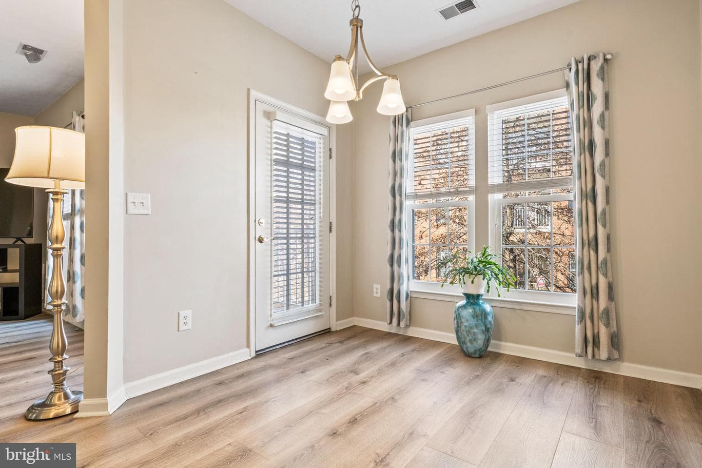 5485 Glenthorne Court #5485 photo 25
