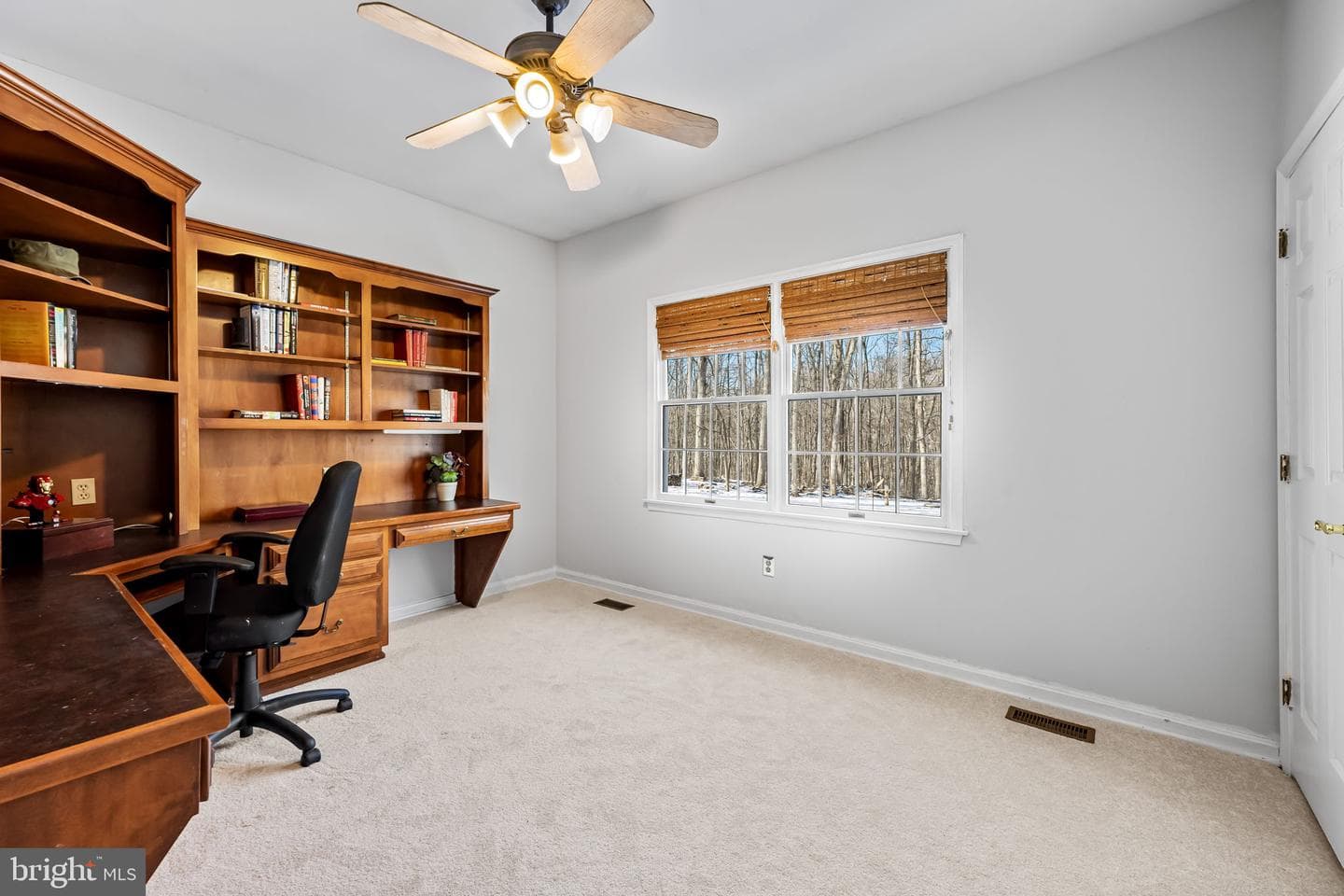 8 Henderson Hill Court photo 15