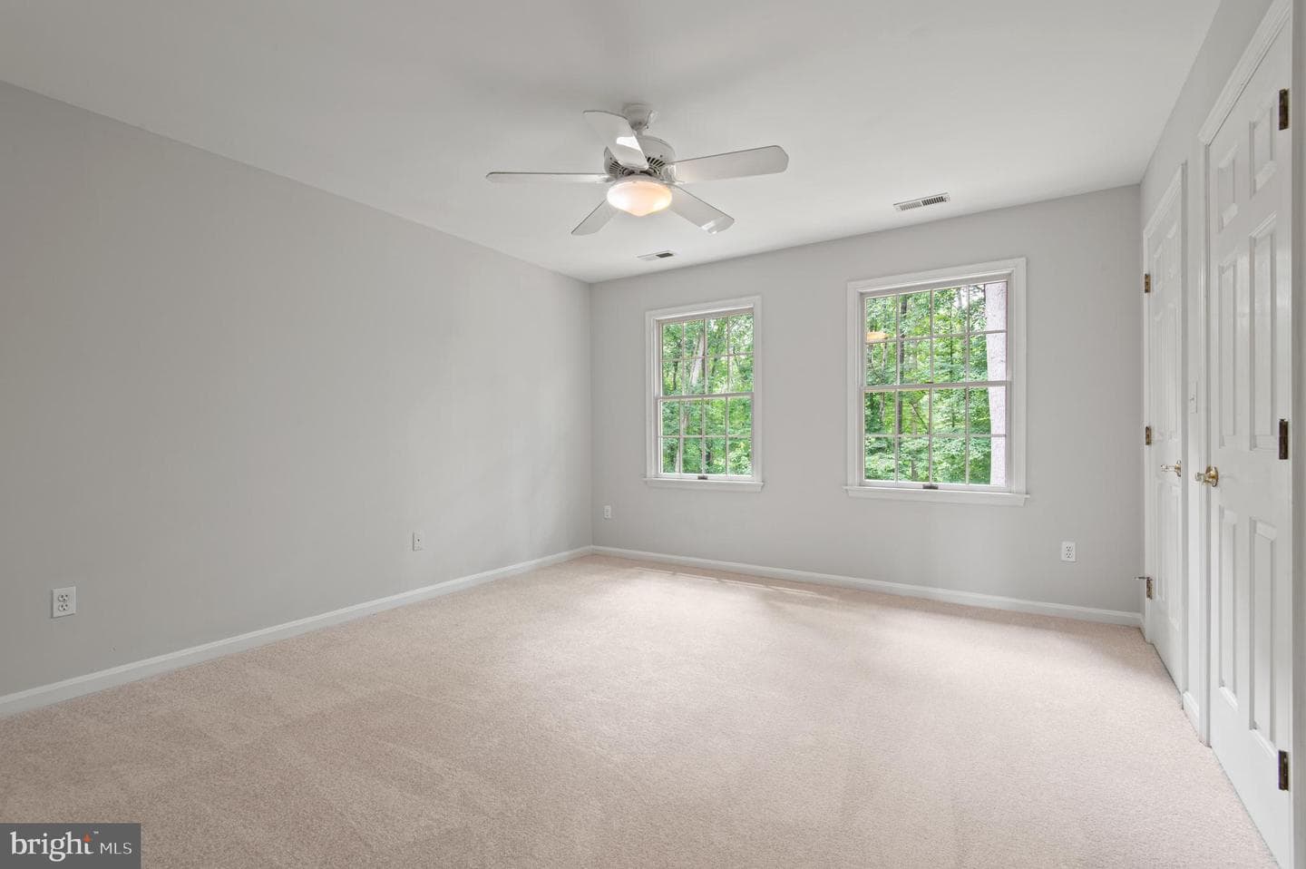 8 Henderson Hill Court photo 24