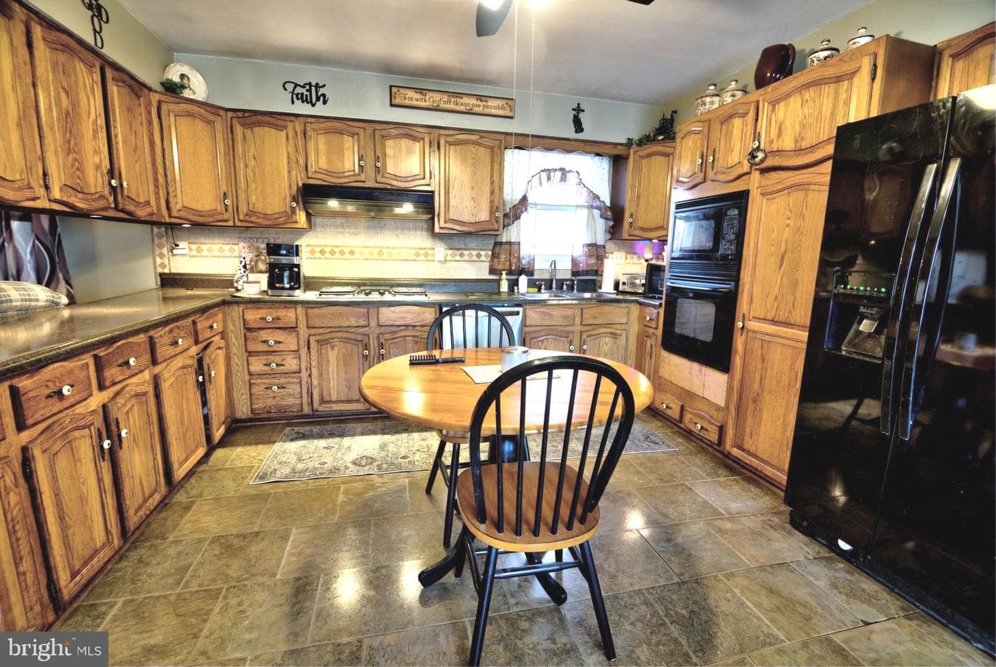 238 Elizabeth Avenue photo 14