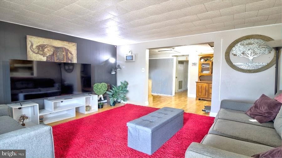 238 Elizabeth Avenue photo 26