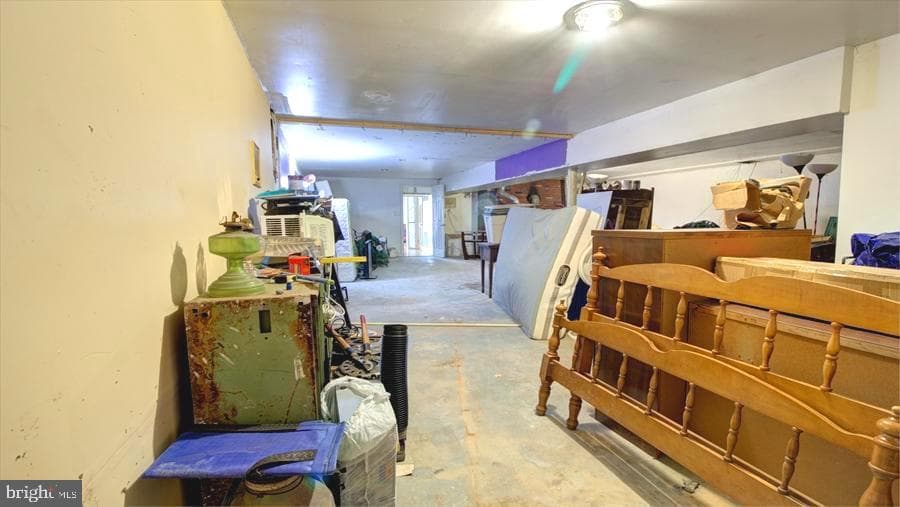 238 Elizabeth Avenue photo 34