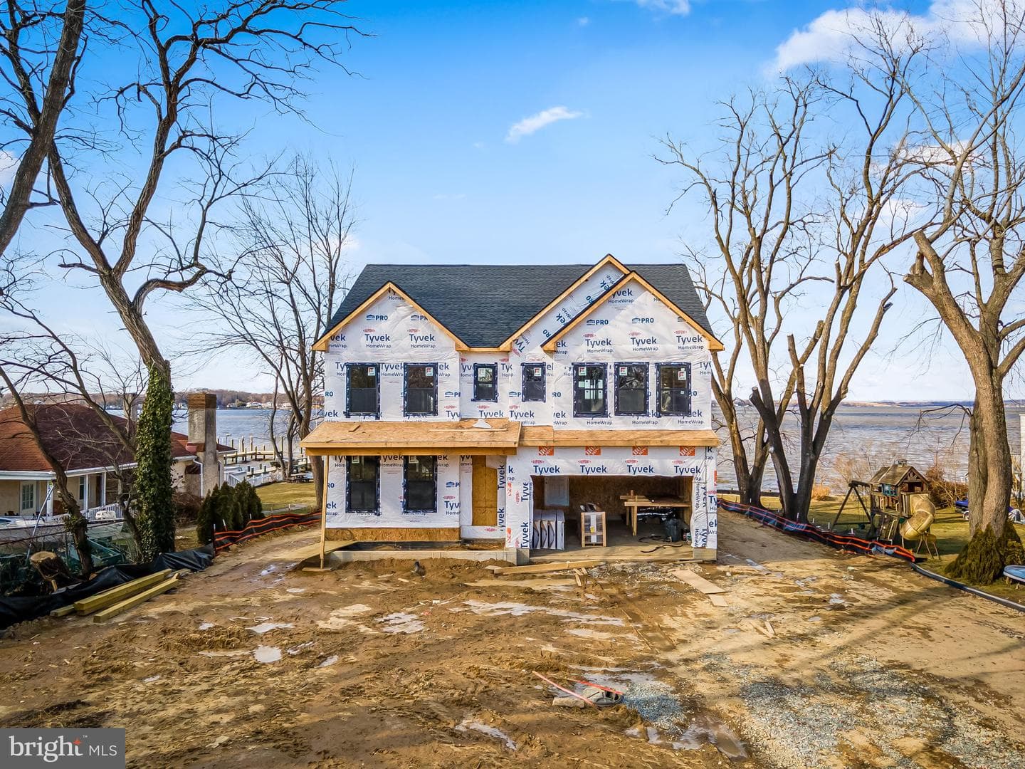 1158 E Riverside Avenue, Essex