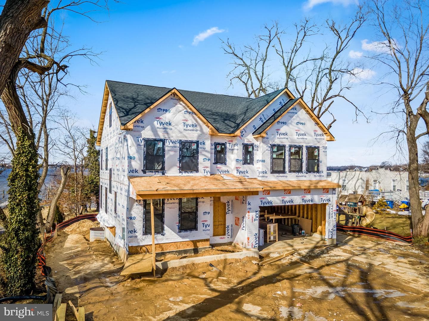 1158 E Riverside Avenue, Essex