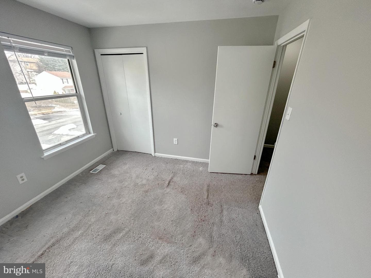 639 Glynock Place photo 15