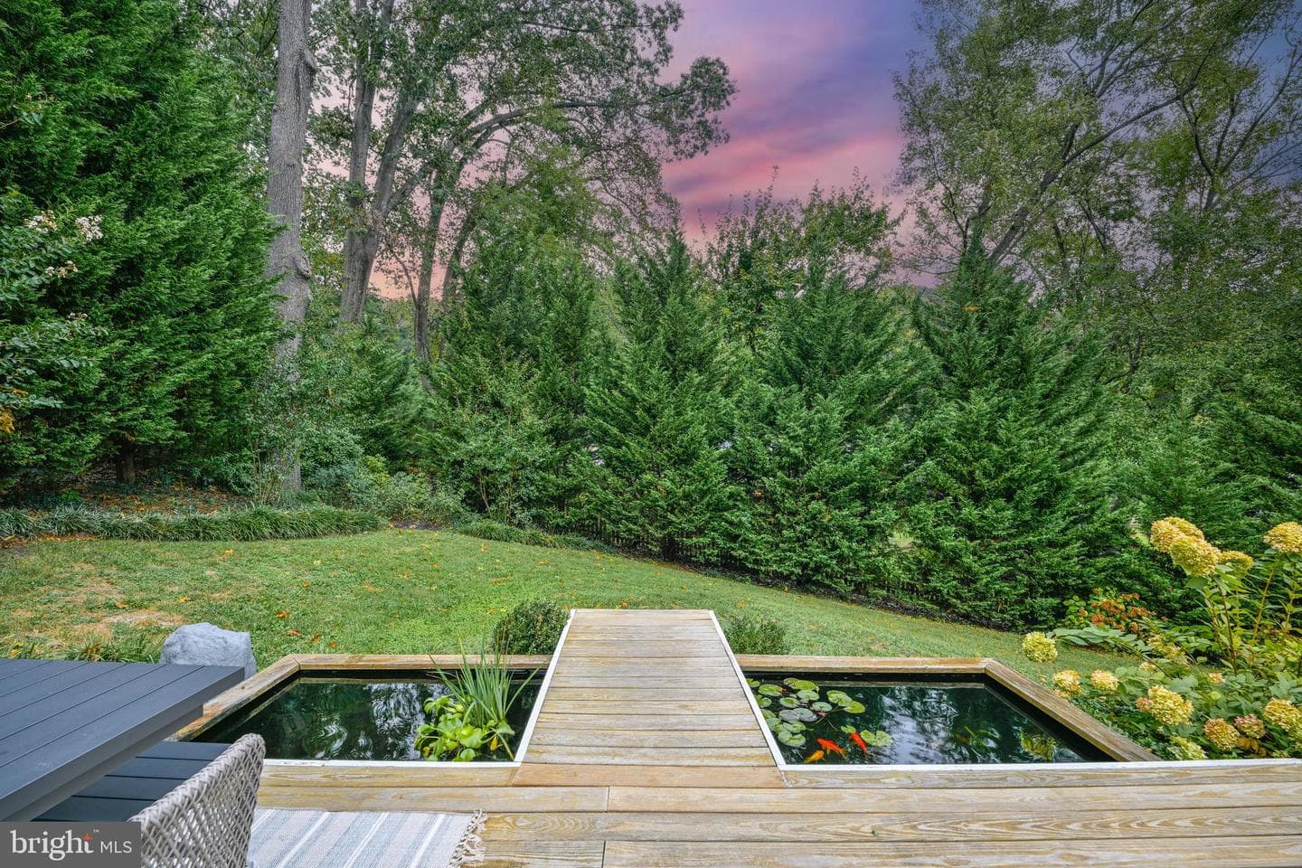 10519 Samona Avenue photo 10