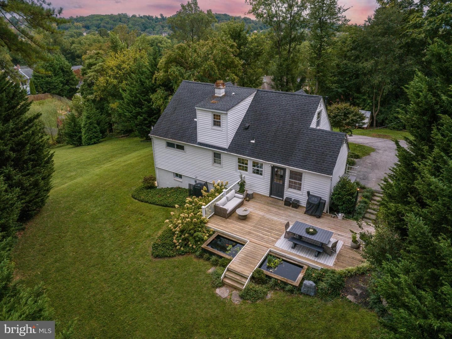 10519 Samona Avenue photo 11