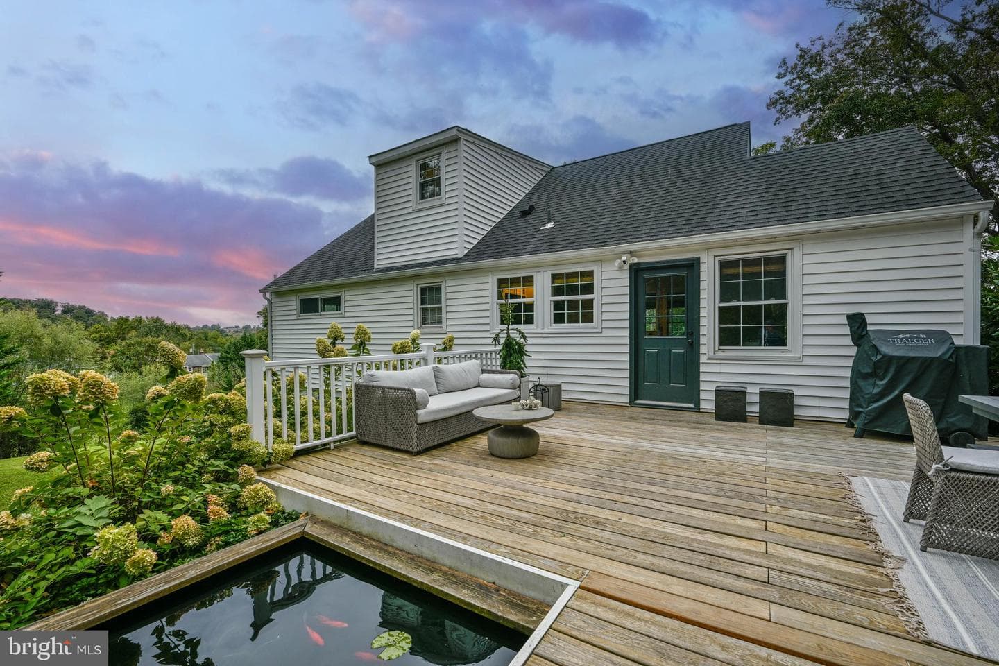 10519 Samona Avenue photo 8