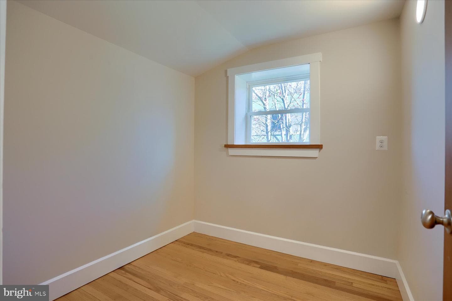 2507 Island View Road photo 33
