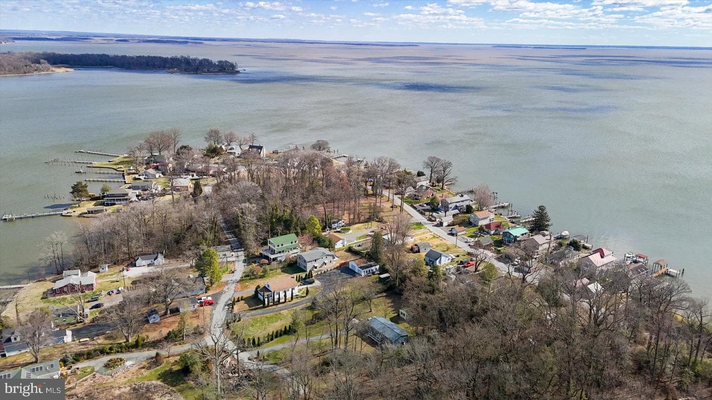 2507 Island View Road photo 47